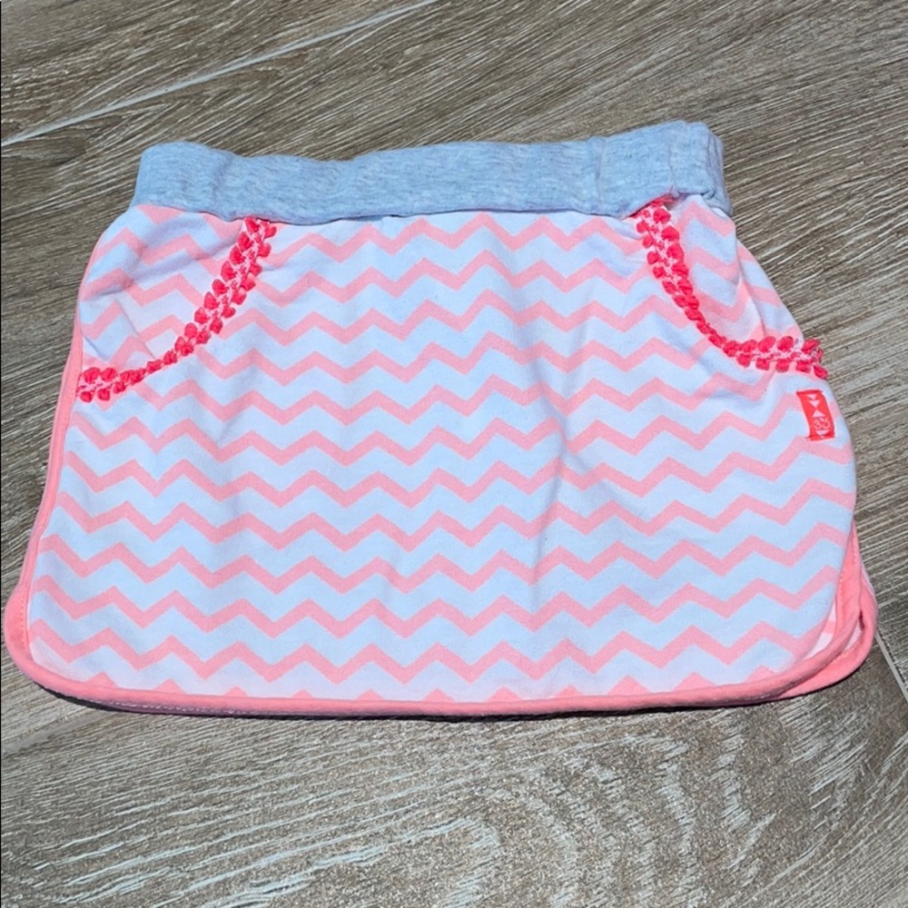 LIKE NEW 3 POMMES SKIRT WITH POCKETS